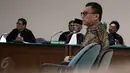 Komisaris Utama PT Indokliring Internasional Sherman Rana Krishna saat menjalani sidang perdana terkait kasus penyuapan mantan Kepala Bappebti Syahrul Raja Sempurnajaya di Pengadilan Tipikor Jakarta, Rabu (3/6/2015). (Liputan6.com/Helmi Afandi)