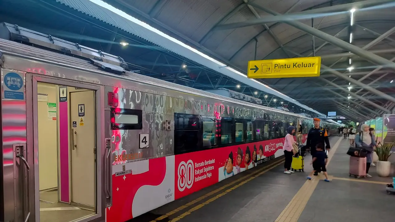 PT Kereta Api Indonesia (Persero) memperpanjang masa berlaku harga tiket kereta api diskon 20 persen. (Foto: KAI)