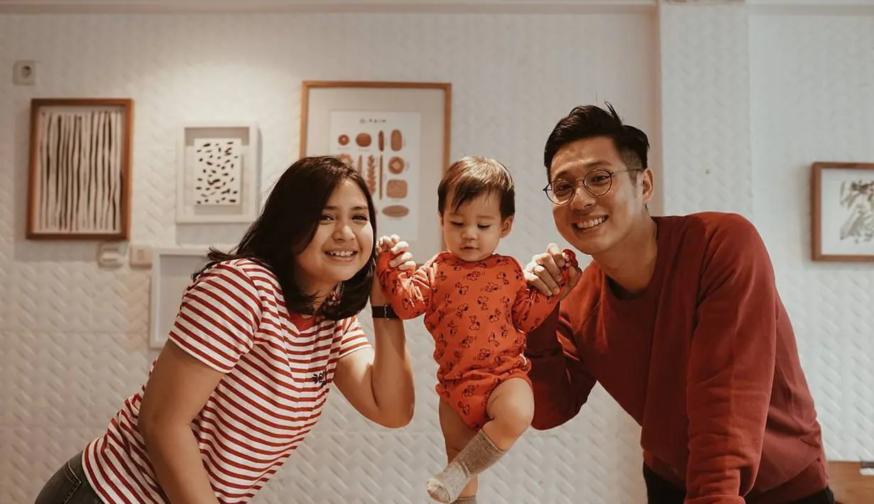 Putri Titian dan Junior Liem