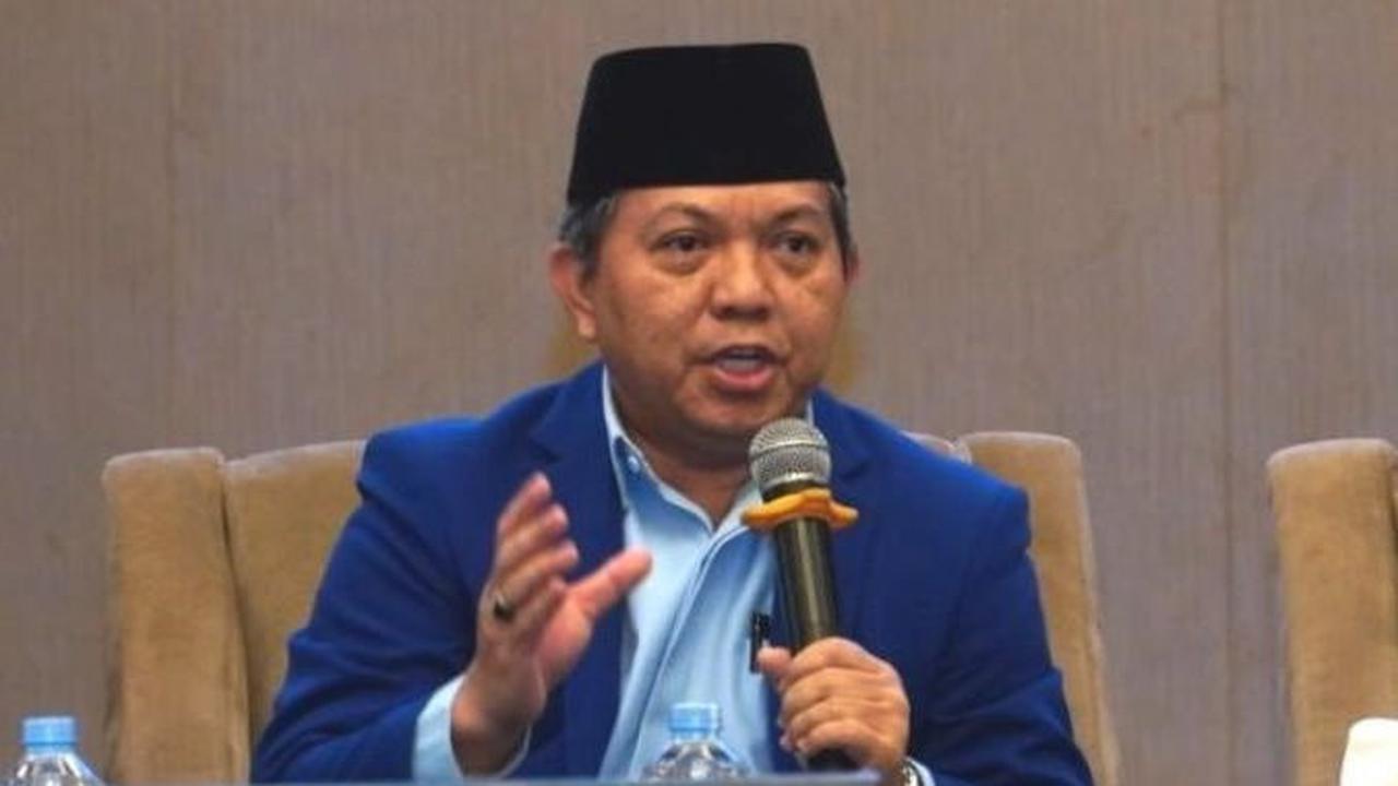 Rauf mengajak semua pihak perlu melihat peristiwa ini dengan jernih. Jangan sampai peperangan yang berkecamuk di jalur Gaza justru secara tidak langsung bisa berdampak negatif terhadap perekonomian Indonesia.<br>