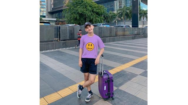 Gendong Cewek, Ini 6 Potret Terbaru Rio Ramadhan Usai Putus dari Kekeyi