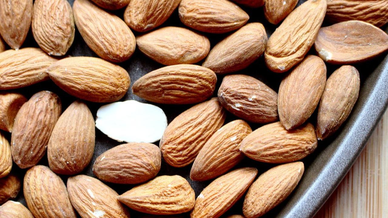 10 Manfaat Rendaman Kacang Almond untuk Anak, Mendukung Perkembangan Otak