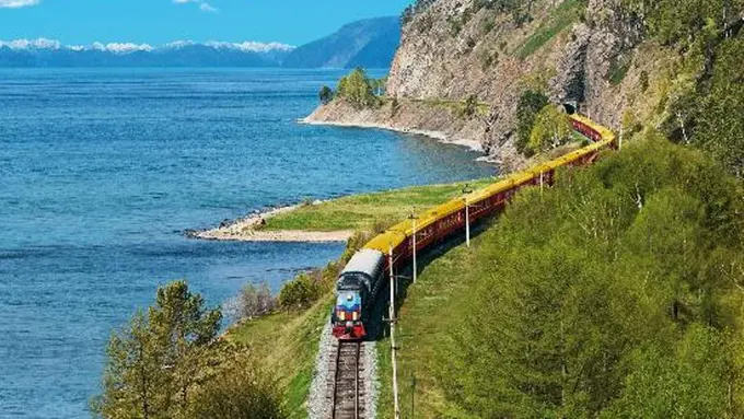 'Trans-Siberian Railway', Melintasi Rusia dengan 'Ular Besi'