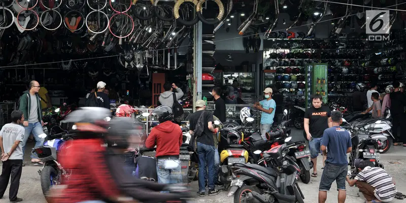 Jelang Lebaran, Bengkel Motor Kebanjiran Pelanggan