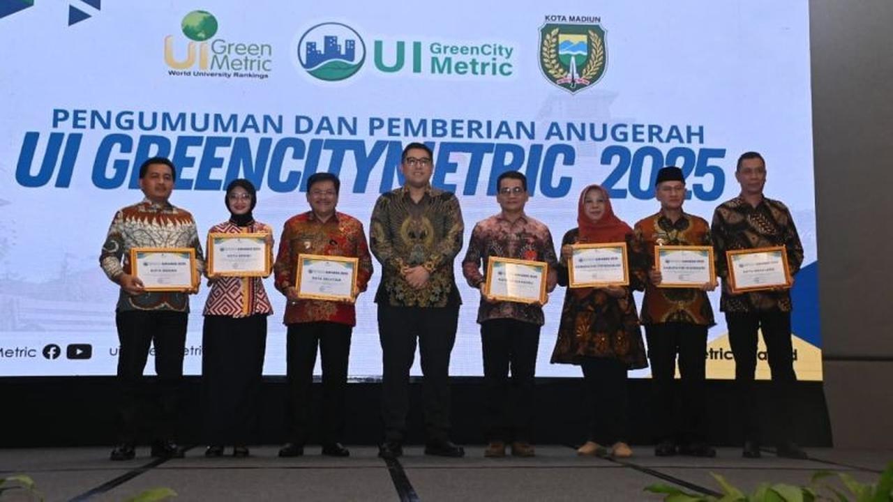 Fantastis! Trenggalek UI Green City Metric 2025 Naik 4 Peringkat ke Top 8 Nasional