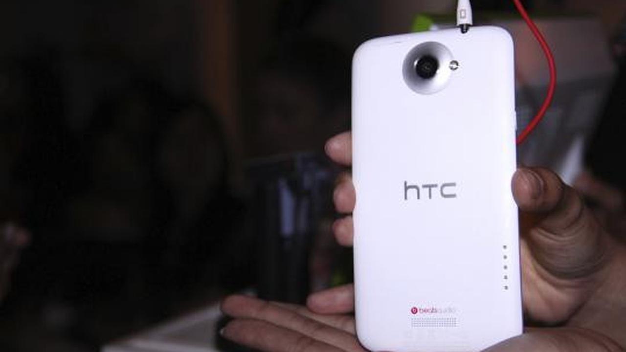HTC One X, Smartphone Monster rasa Ice Cream Sandwich dari HTC