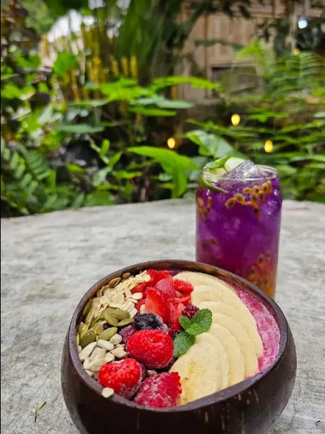 Hidden Farm Plantshop Cafe (Google Maps/Hendrik Naghata)