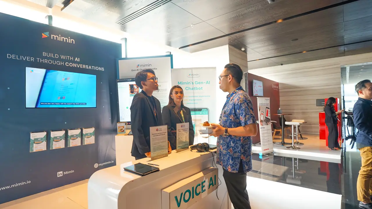 Salah satu penyedia solusi Gen-AI Chatbot di Indonesia dan Asia Tenggara, Mimin sukses menggelar acara ConverXion 2024 di Park Hyatt Jakarta pada Kamis 26 September 2024 lalu.