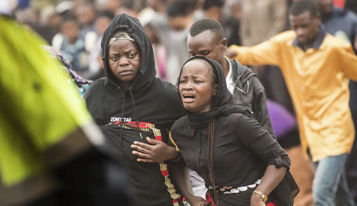 Topan Freddy, membawa angin kencang dan hujan deras, menewaskan  sedikitnya 225 orang di Malawi dan Mozambik. (AP Photo/Thoko Chikondi)