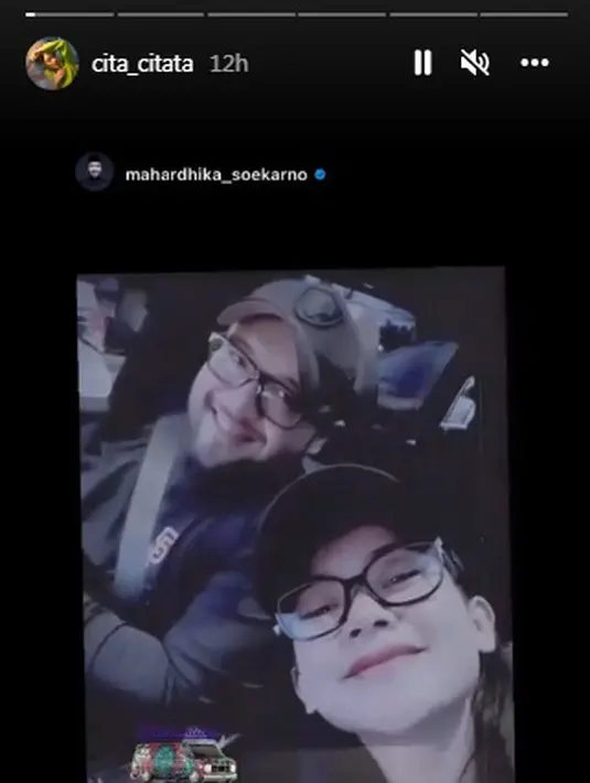 Cita Citata tampil mesra dengan Didi Soekarno. Dia menunjukkan kepada publik soal status barunya yang sedang menjalin hubungan pacaran. (Instagram/cita_citata)
