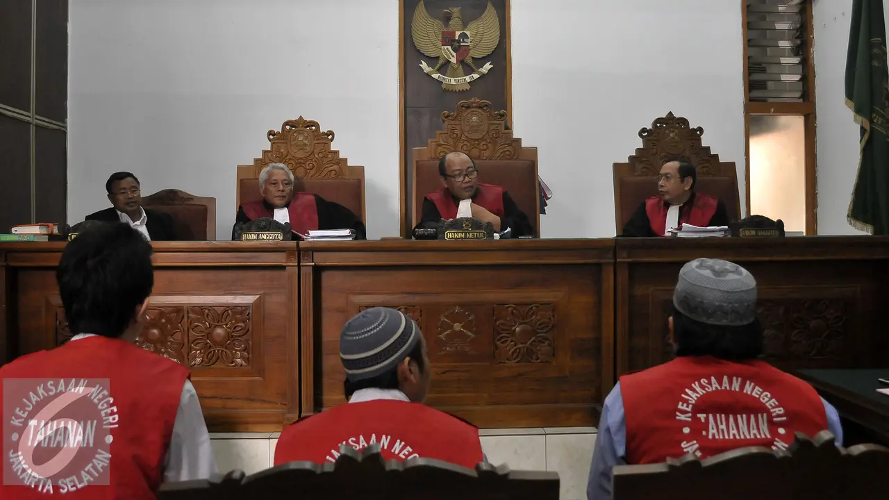 20151103-Kasus-Narkoba-Jakarta-Jayadi-Sudaryatno-Muhamad-Iqbal-YR