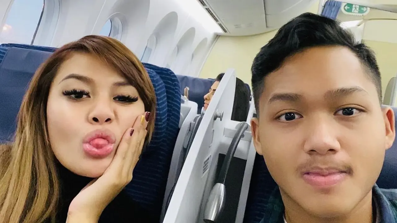 [Fimela] Aurel Hermansyah dan Azriel Hermansyah