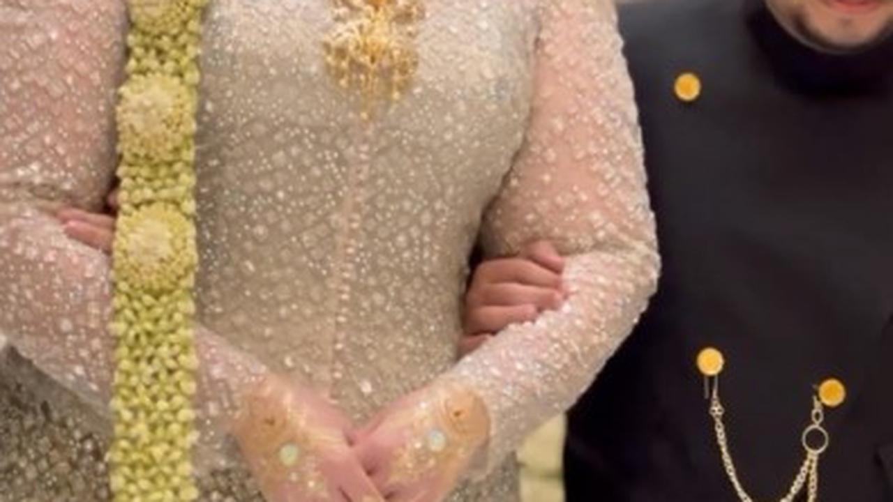 Clarissa sangat berterima kasih kepada Fadil yang selalu mendukungnya, terutama di hari istimewa ini.