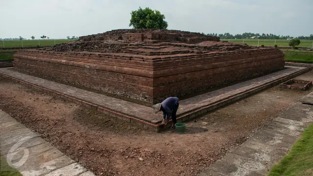 Perawatan Cagar Budaya Candi Jiwa dan Blandongan di Karawang