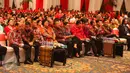 Sejumlah menteri koordinator dan menteri kabinet kerja menghadiri HUT PDIP ke-44 di Jakarta Convention Center (JCC), Jakarta Pusat, Selasa (10/1). HUT PDIP mengusung tema PDI Perjuangan Rumah Kebangsaan untuk Indonesia Raya. (Liputan6.com/Faizal Fanani)