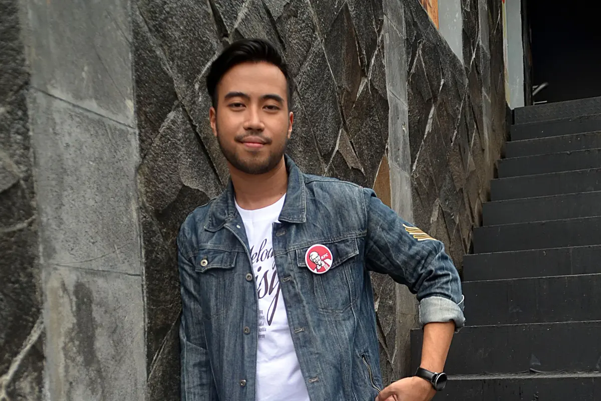 [Bintang] Album Melody Chrisye