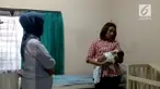 Beredar kabar Menteri Susi Pujiastuti akan mengadopsi bayi tampan yang ditelantarkan kedua orang tuanya di Banyumas. 
Tamu dari Jakarta bolak-balik ke Rumah Sakit tempat bayi di rawat. Meski demikian tamu yang disebut-sebut dari Kementrian Kelautan ...