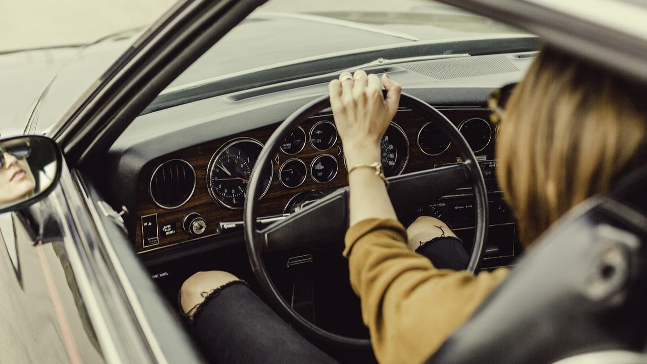 Ketahui Kepribadian Terdalam dari Cara Menyetir Mobil, Kamu Tipe yang Mana?