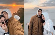 8 Potret Romantis Glenca Chysara dan Rendi Jhon di Puncak Gunung Sikunir