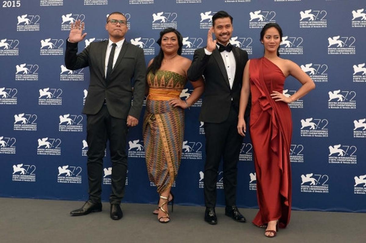 Semringah Chicco Jerikho dan Tara Basro di Festival Film Venice