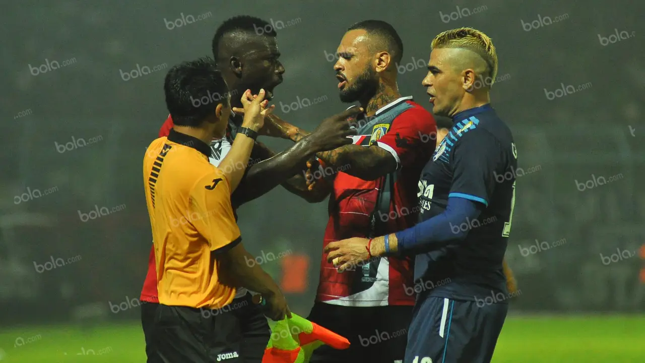 Arema Cronus