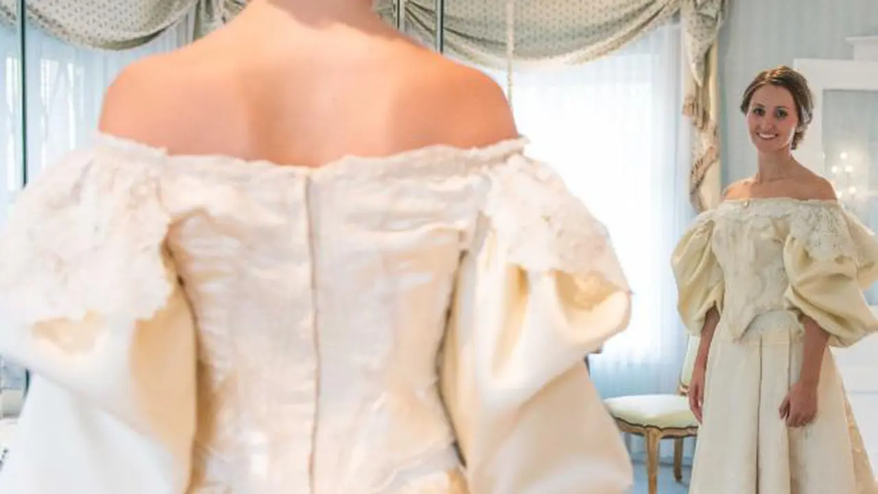 Cantik dan Megahnya Gaun Pengantin 4 Generasi ini
