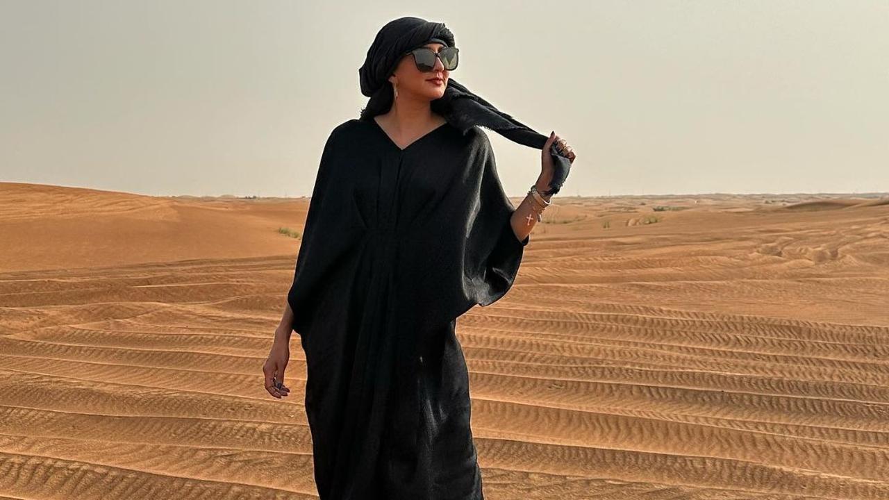 Ada juga potret Donna Agnesia yang tampil mengenakan kaftan. Penampilannya tak kalah mencuri perhatian. Potretnya disebut begitu cantik.<br>