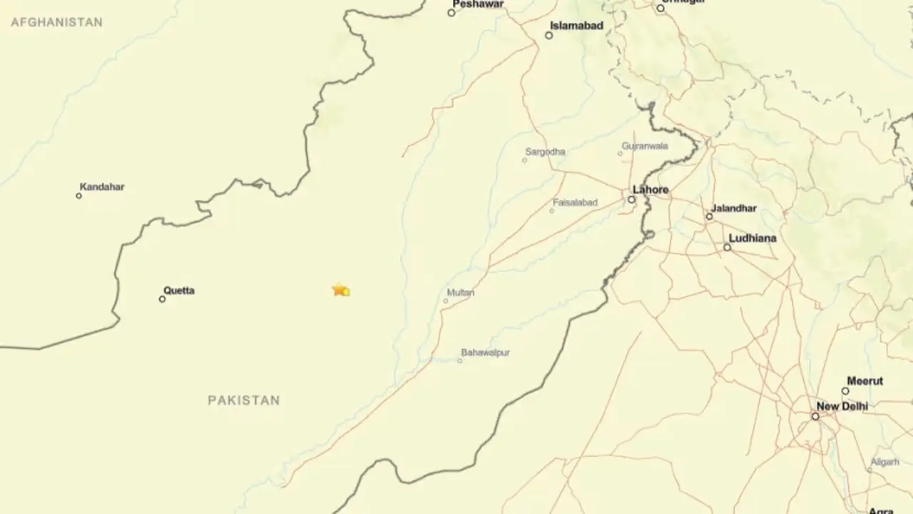 Pakistan Tengah dilanda gempa bermagnitudo 5,3 pada Minggu pagi 29 Juni 2025, menurut Survei Geologi Amerika Serikat. (USGS)