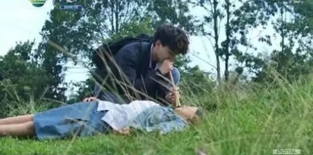 6 Potret Adegan Pingsan di Sinetron Ini Kocak, Bikin Tepuk Jidat Sekaligus Ngakak