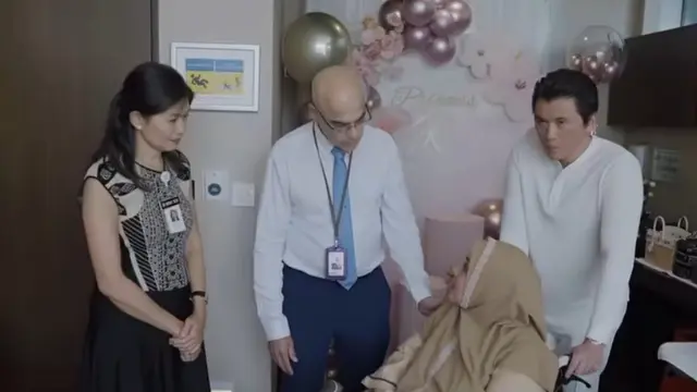 Syahrini saat melahirkan anak pertama. [@princessyahrini]