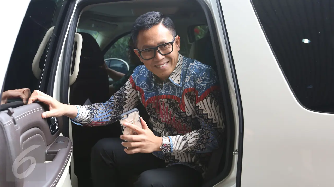 20161216-Eko Patrio Datangi Bareskrim Polri-Jakarta