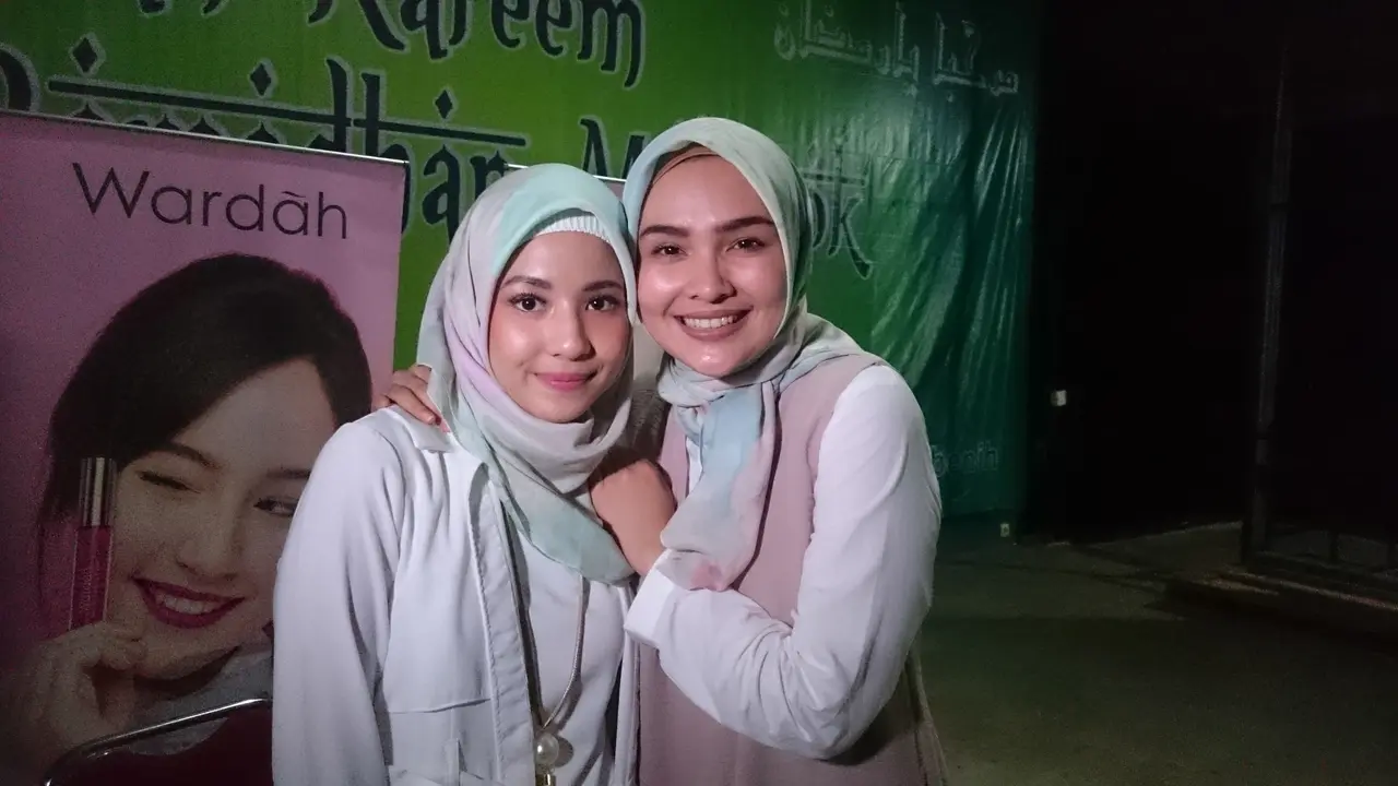 Natasha Rizki dan Ria Miranda 
