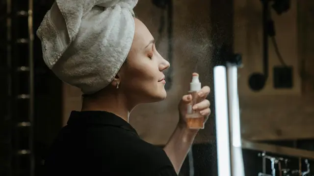 Intip Tren Makeup Valentine 2025 untuk Gaya Kencan yang Penuh Pesona, Mau Coba yang Mana?