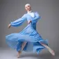 Sukses sebagai Pebalet Berhijab Pertama di Dunia, Stephanie Kurlow Ingin Dirikan Sekolah Balet (dok. Instagram @stephaniekurlow/https://www.instagram.com/p/B4zZ_8dJU1F/?igshid=h543tw842hvx/BrigittaBellion)