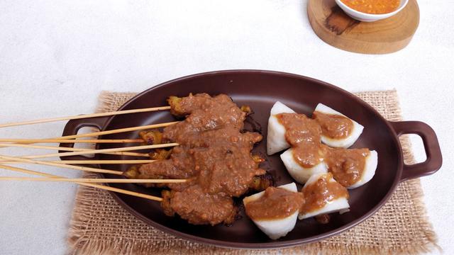 sate kikil bumbu kacang
