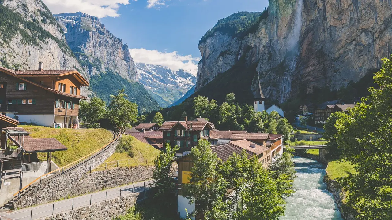 pemandangan swiss