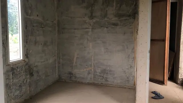 Dinamai Newspaper Room Ini 7 Potret Ruang Kerja Adinda Thomas di Rumah