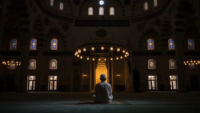 Keutamaan Itikaf di Pengujung Ramadan/Gemini AI