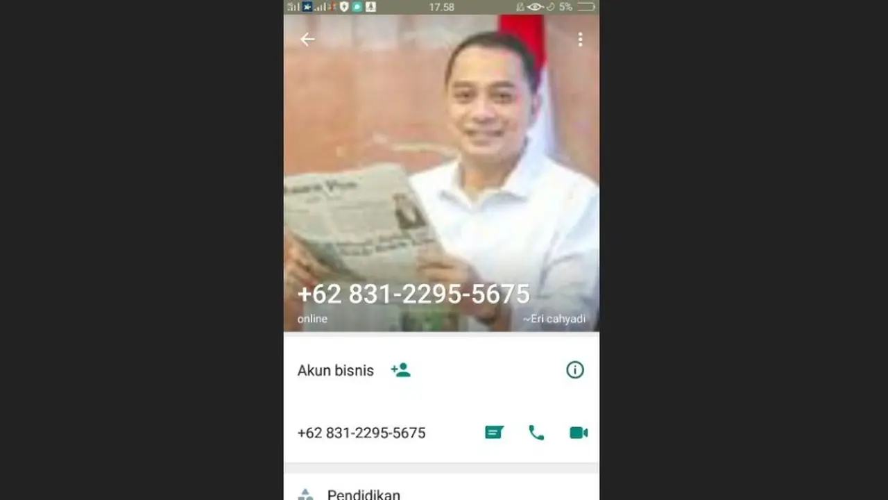 Penipuan mengatasnamakan Eri Cahyadi. (Dian Kurniawan/Liputan6.com)