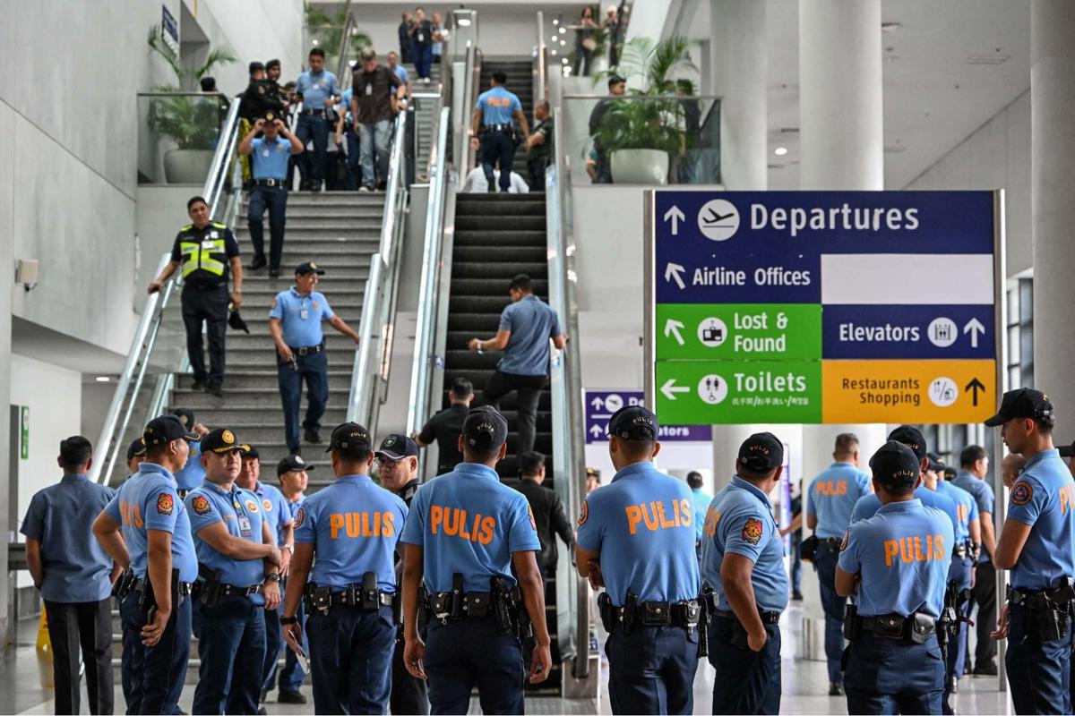 Bandara Manila dijaga ketat saat penangkapan mantan Presiden Filipina Rodrigo Duterte