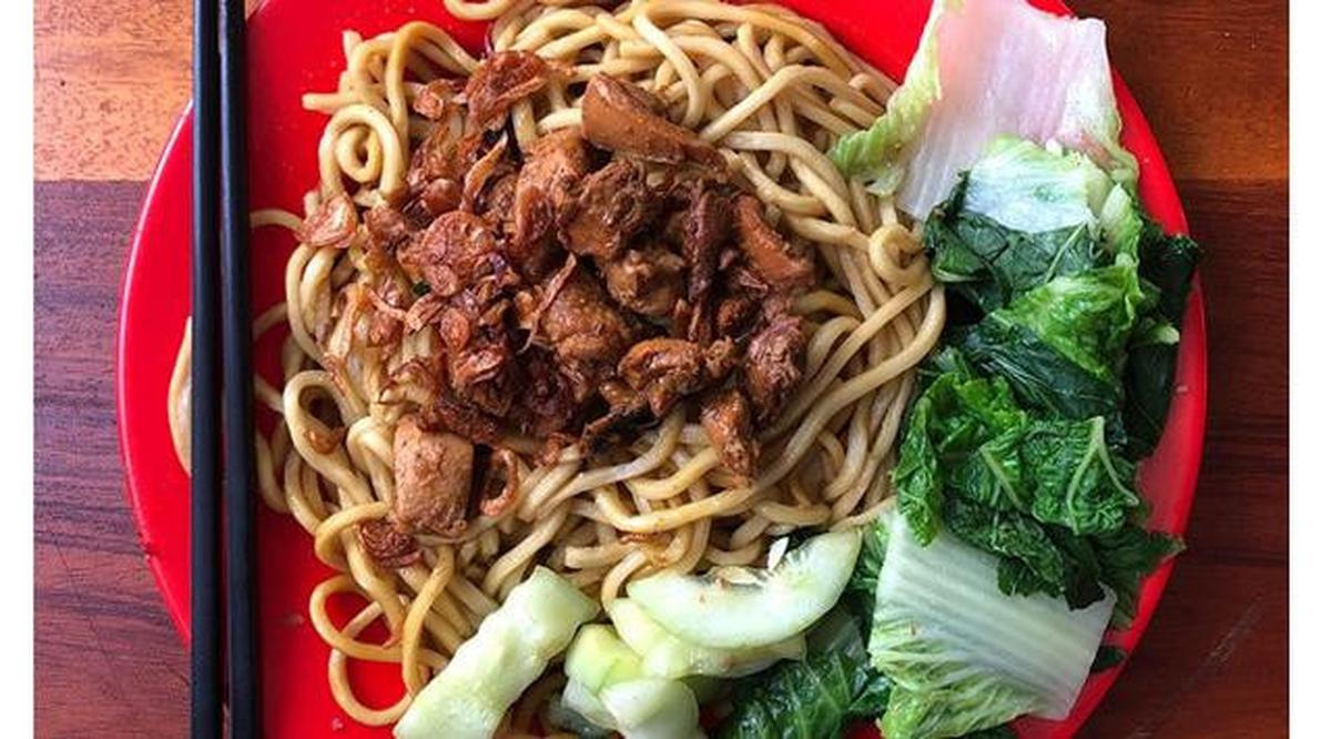 Menikmati Kelezatan Mi Ayam Goreng Mekaton, Pelopor Miyago di Jogja