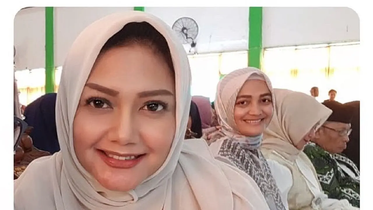 Deretan Foto Cantik Bella Saphira Saat Pakai Hijab