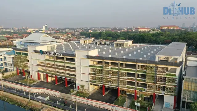 Potret Terminal Intermoda Joyoboyo Surabaya (sumber: instagram/dishubsurabaya)
