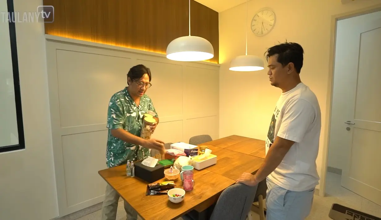 Hasil kerja kerasnya pun berbuah manis. Ia kini memiliki hunian yang jadi impian banyak orang. (YouTube Taulany TV)