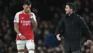 Arsenal Gagal Gaet Vinicius dan Barcola, Target Langsung Beralih ke Pemain Barcelona