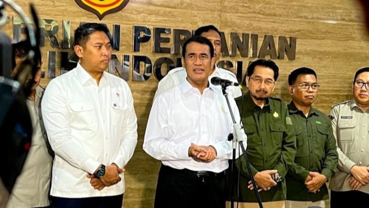 VIDEO: Mentan Amran Ancam Cabut Izin Perusahaan Nekat Naikkan Harga saat nataru "Kami Kejar!"