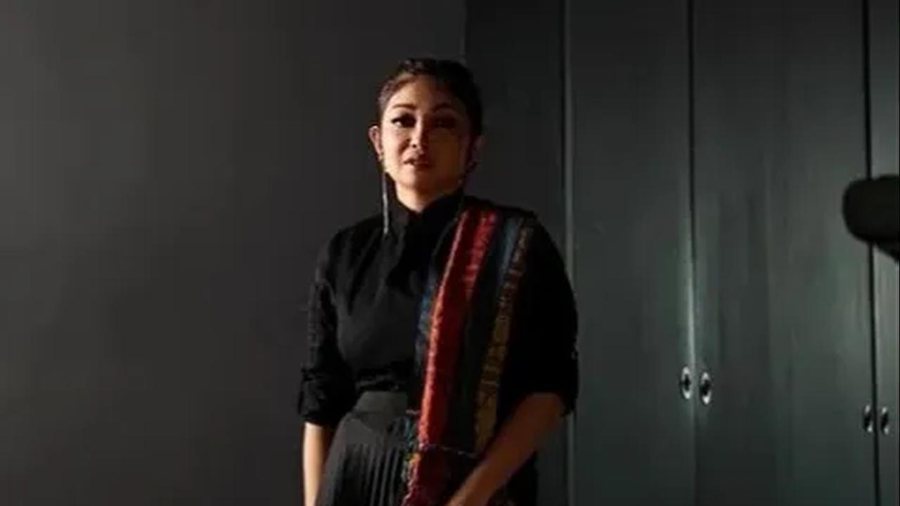 Pada tahun 2013, Chef Marinka melangkah lebih jauh dengan menerbitkan buku resep berjudul Fantastic Cooking Bersama Chef Rinrin Marinka.