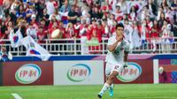 Pemain timnas Indonesia U-23, Pratama Arhan Alif merayakan gol kemenangan saat laga melawan Korea Selatan U-23 di babak perempat final Piala Asia U-23 2024 di Stadion Abdullah bin Khalifa, Jumat (26/4/2024) dini hari WIB. (Dok PSSI)