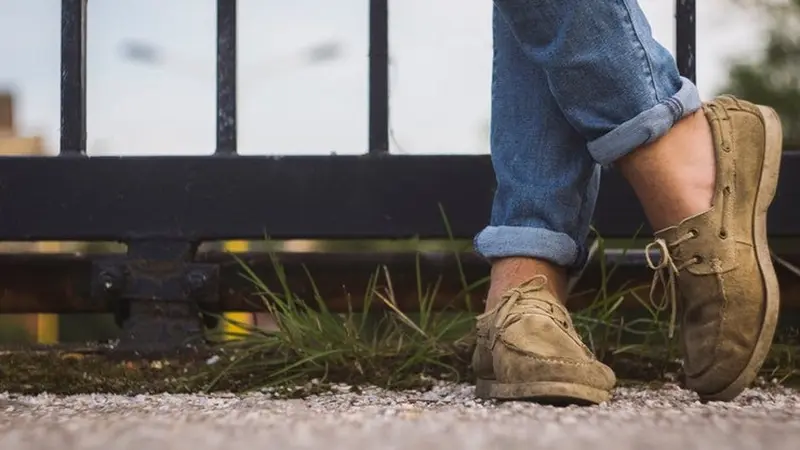 Ini Bahayanya Tidak Lepas Sepatu di Depan Pintu, Menurut Sains