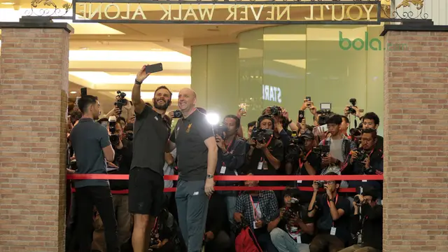 Liverpool Legends, LFC World, Bola.com